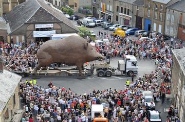 voinic sur la place de renwez